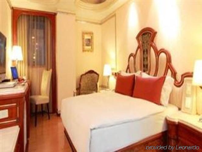 טאיפיי Happiness Hotel מראה חיצוני תמונה